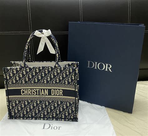 dior small book tote organizer